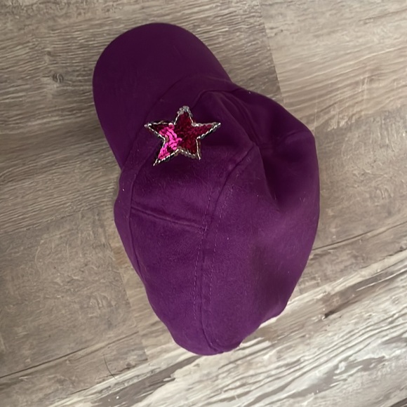 y2k purple star hat!! hardly worn, like new! - Picture 2 of 4